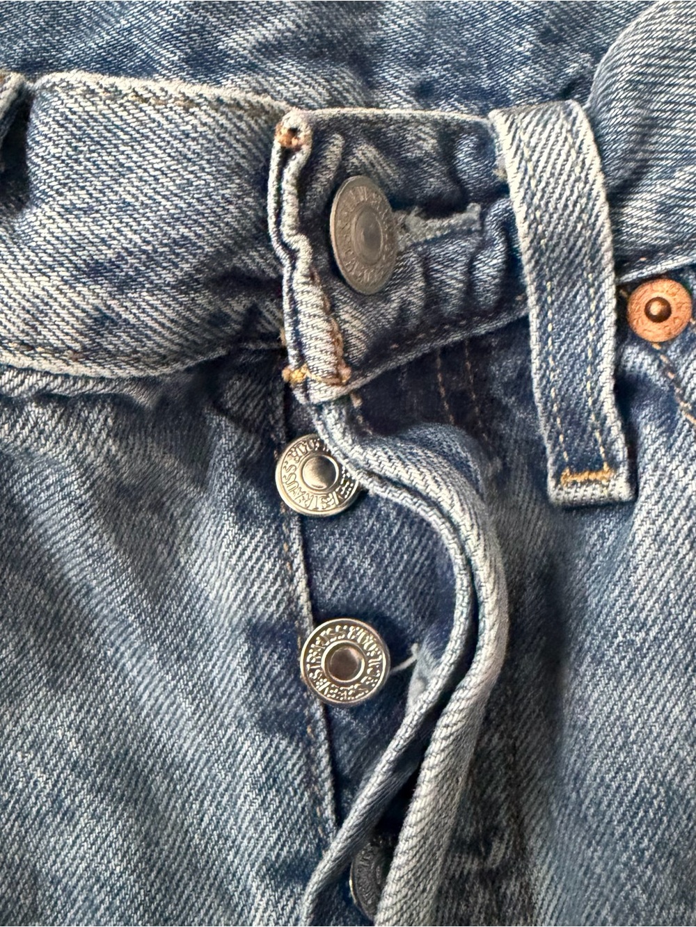 Distressed Jean short bundle - Picture 3 of 10
